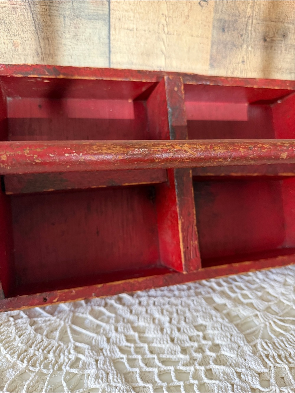 VTG primitive red wooden tool box or utility caddy - Picture 5 of 14
